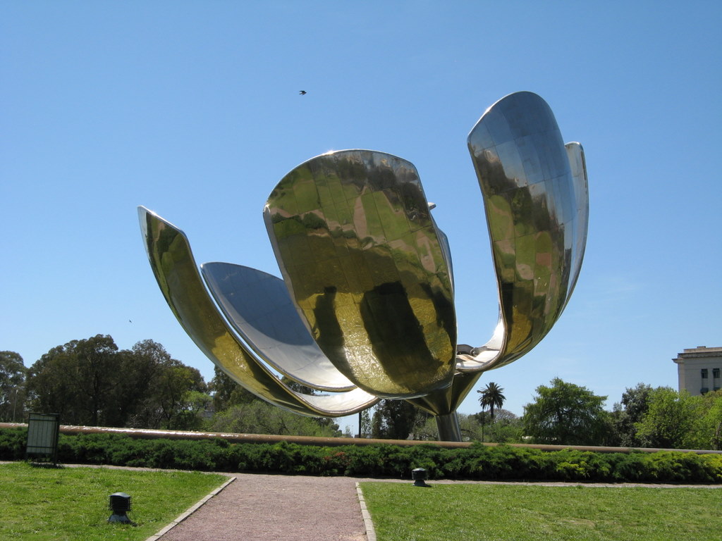 Floralis