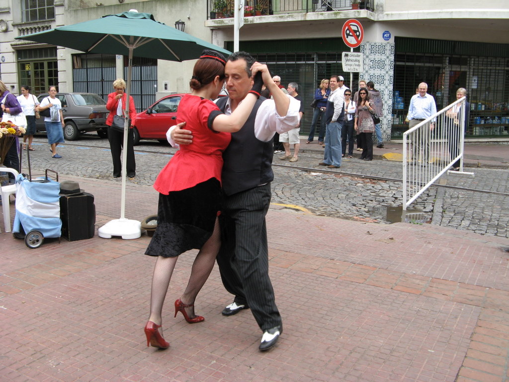 Tango